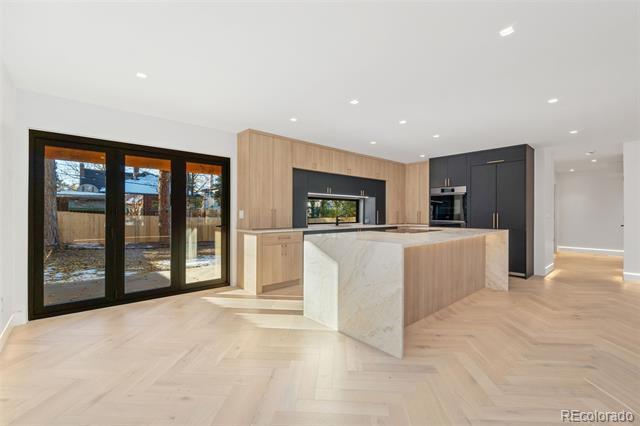 715 Glencoe St in Denver, CO - Building Photo
