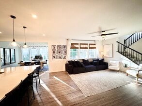 154 Boxelder Dr in Stafford, VA - Foto de edificio - Building Photo