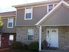 2412 S Woolery Mill Dr in Bloomington, IN - Building Photo