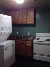 1718 McCulloh St, Unit 1 in Baltimore, MD - Foto de edificio - Building Photo