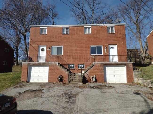 property at 3042 Canbet Dr
