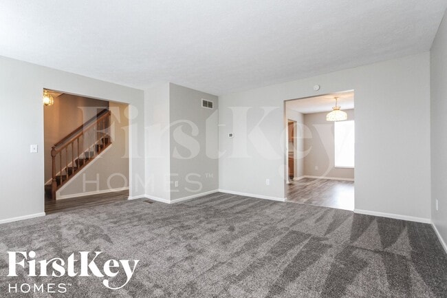 7474 Carnation Ln in Indianapolis, IN - Building Photo - Building Photo