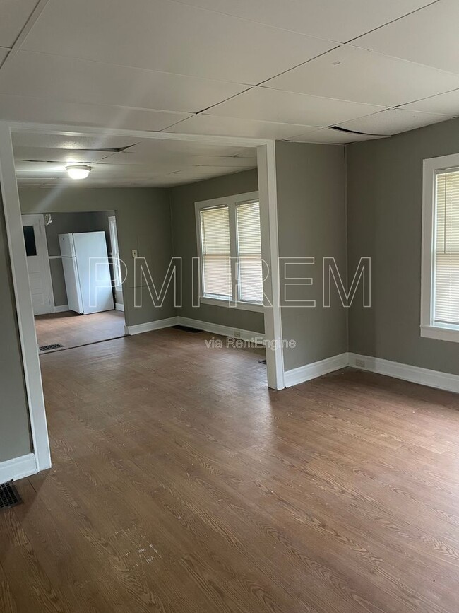 516 Wildwood Ave in Akron, OH - Building Photo - Building Photo