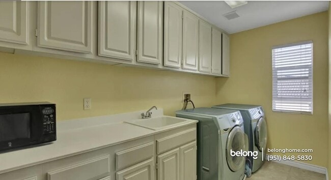 28560 Sunridge Ct in Menifee, CA - Building Photo - Building Photo