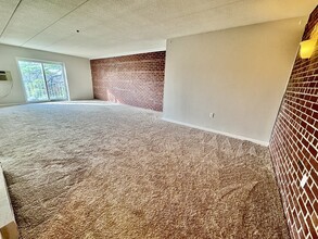 65 Webster St in Weymouth, MA - Building Photo - Building Photo