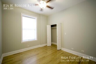 814 W Roscoe St in Chicago, IL - Building Photo - Building Photo