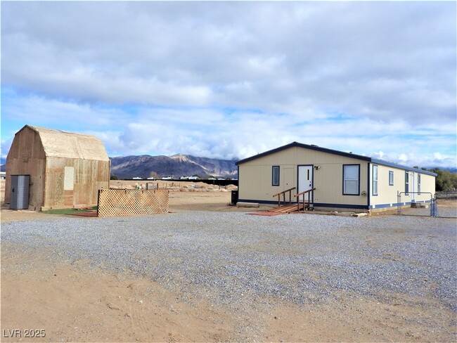 4710 E Manse Rd in Pahrump, NV - Building Photo - Building Photo