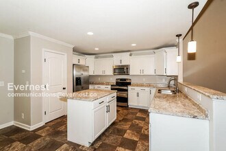 1207 Verkler Dr in Clarksville, TN - Building Photo - Building Photo