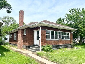 1915 S 9th St in Terre Haute, IN - Building Photo - Building Photo