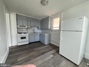 762 Broad St in Chambersburg, PA - Building Photo - Building Photo