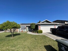 94 Norwick Ct in American Canyon, CA - Building Photo