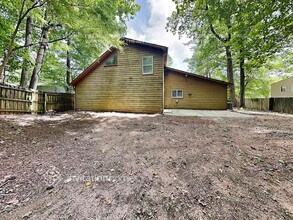 4059 Oak Ferry Dr NE in Kennesaw, GA - Building Photo - Building Photo