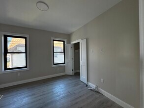 50 Sachem St, Unit 3 in Lynn, MA - Building Photo - Building Photo