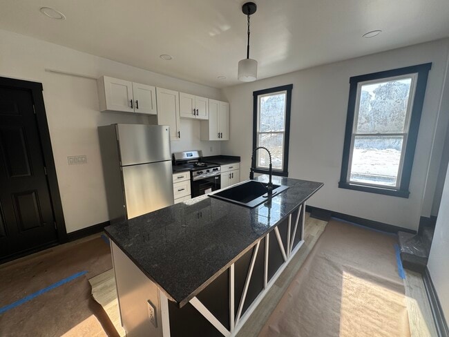 property at 226 E 16th Ave