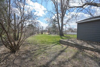 808 Memorial Pkwy SW in Rochester, MN - Building Photo - Building Photo