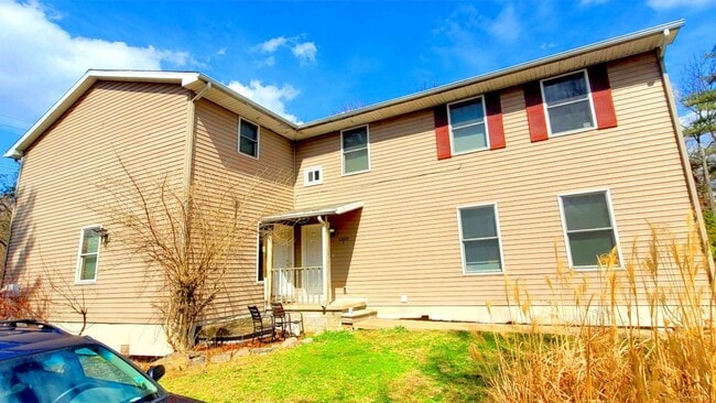 property at 1300 Broadway St