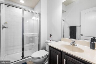 5000 Forest Pines Dr in Upper Marlboro, MD - Building Photo - Building Photo