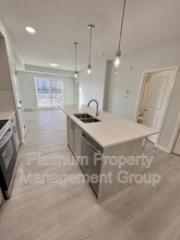 550 Belmont St SW in Calgary, AB - Building Photo - Building Photo