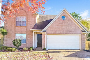 2720 Fletcher Crest Cove in Memphis, TN - Building Photo