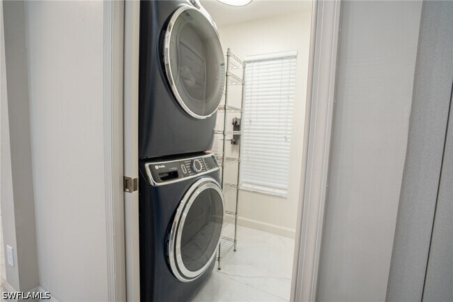 7712 Citrus Hill Ln