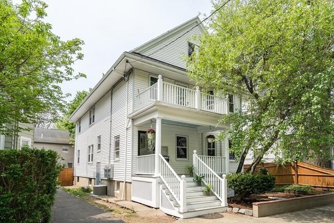 55 Walk Hill St, Unit 2