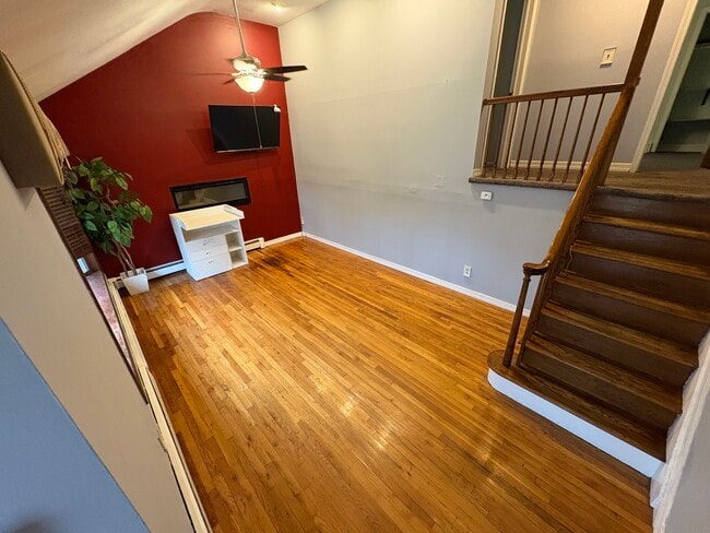 461 Gibbs Pond Rd, Unit 1