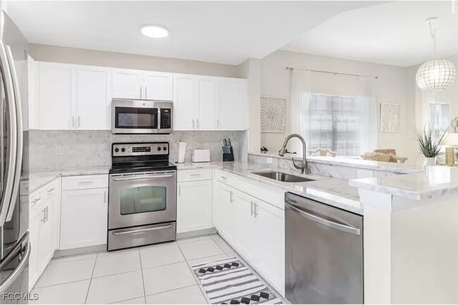 4450 Botanical Pl Cir
