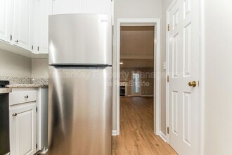 505 Oak Run Dr in Raleigh, NC - Building Photo - Building Photo