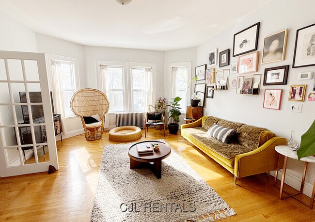 2 Lee St in Somerville, MA - Building Photo - Building Photo