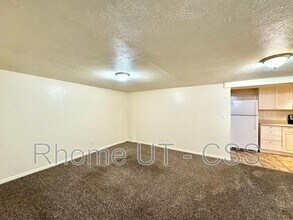 4274 S 2300 E in Holladay, UT - Building Photo - Building Photo