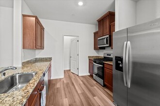 10400 Skynyrd Way in Stockton, CA - Building Photo - Building Photo