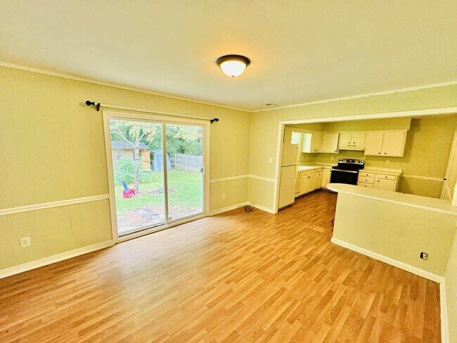 4824 Farm Pond Ln in Charlotte, NC - Building Photo - Building Photo
