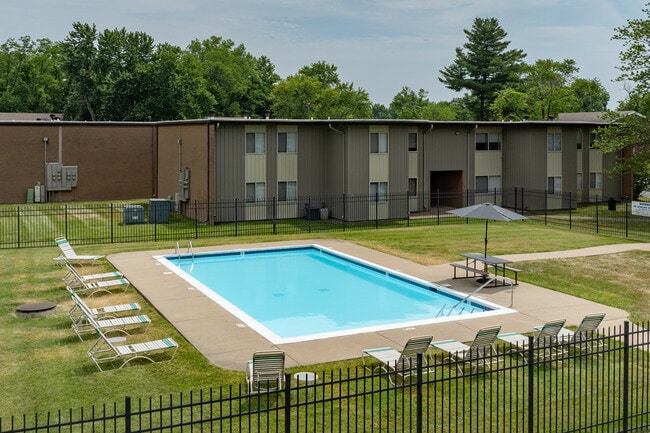 Glenview Apartments