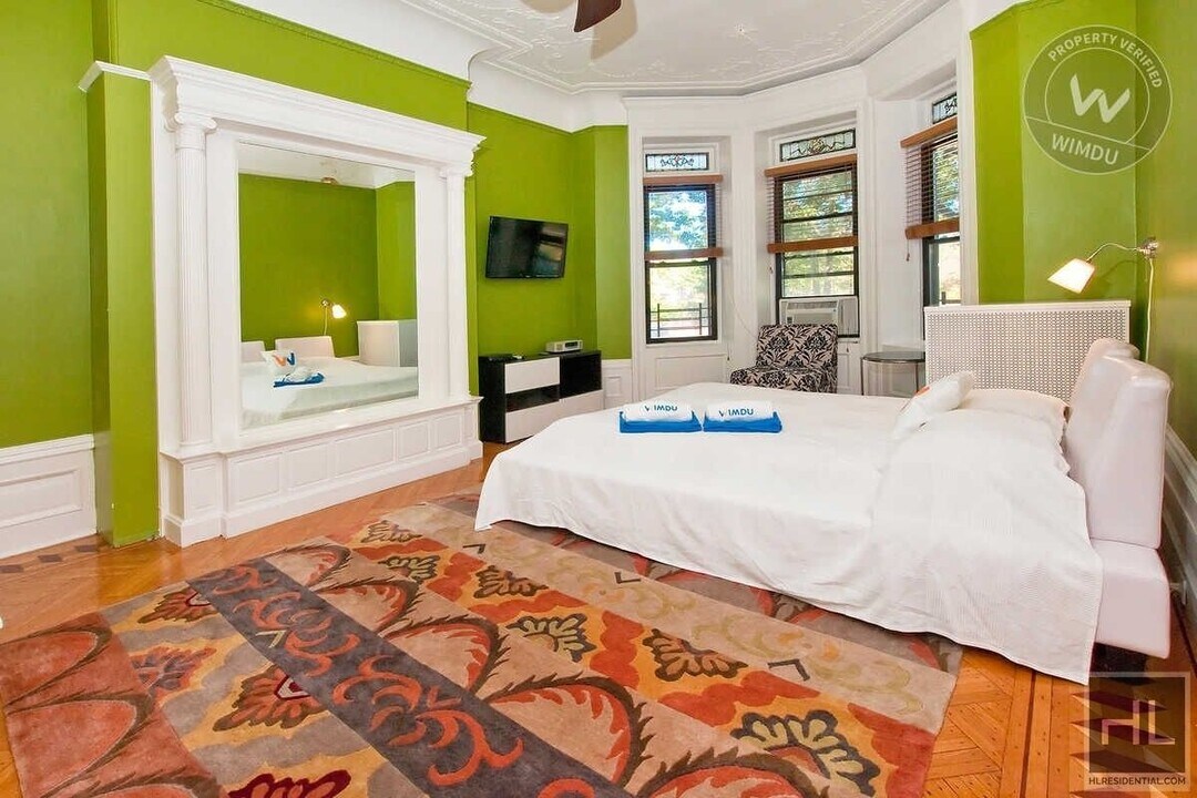 PARK PLACE in Brooklyn, NY - Foto de edificio