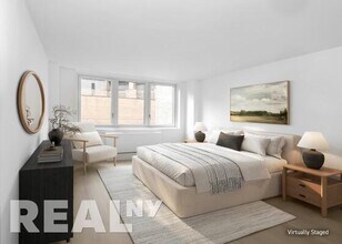 115 E 34th St in New York, NY - Building Photo - Building Photo