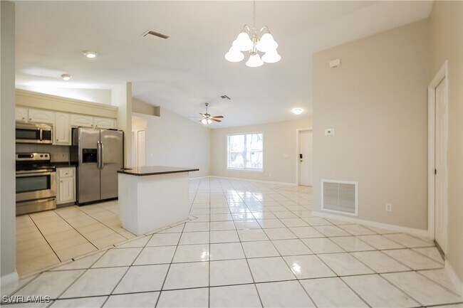 property at 1107 SE 18th St