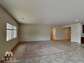 14320 Loyola Dr in Reno, NV - Building Photo - Building Photo