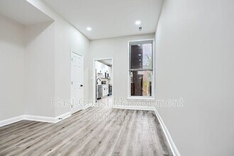 2116 E Hoffman St in Baltimore, MD - Building Photo - Building Photo