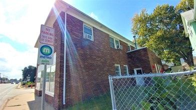 1925 16th St in Moline, IL - Foto de edificio - Building Photo