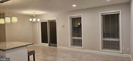 44693 White Oak Ct in California, MD - Building Photo - Building Photo