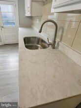 160 McClellan St in Philadelphia, PA - Foto de edificio - Building Photo