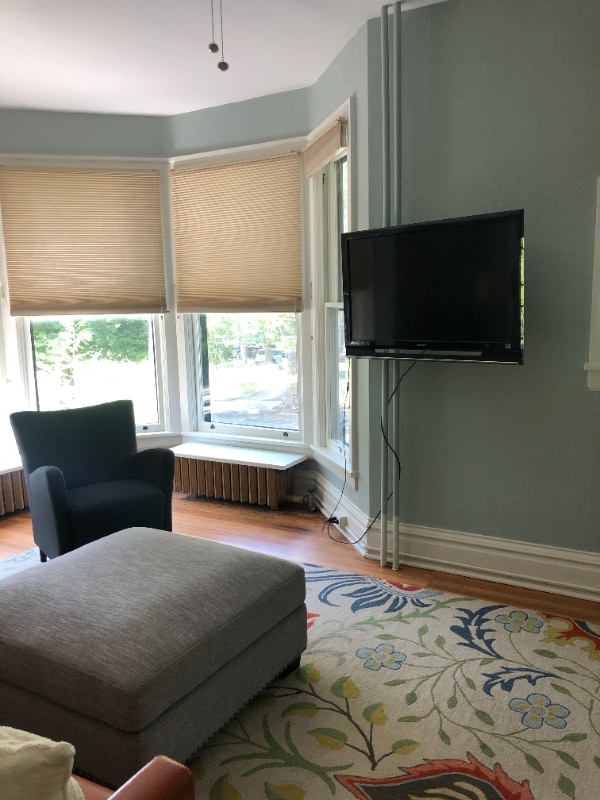 property at 2325 W 1st Ave