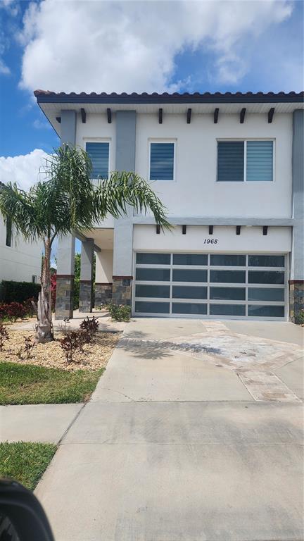 1968 Greenbriar Ter in Davenport, FL - Building Photo - Building Photo