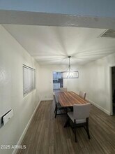 926 W Moreland St in Phoenix, AZ - Foto de edificio - Building Photo