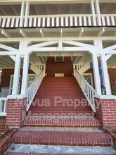 319 College St in Carrollton, GA - Building Photo - Building Photo