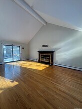 28 Lakeview Dr in Yorktown Heights, NY - Building Photo - Building Photo