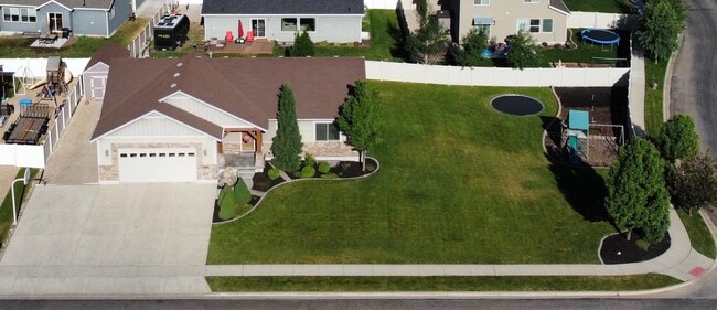 1022 E Old Mill Dr in Heber City, UT - Building Photo - Building Photo
