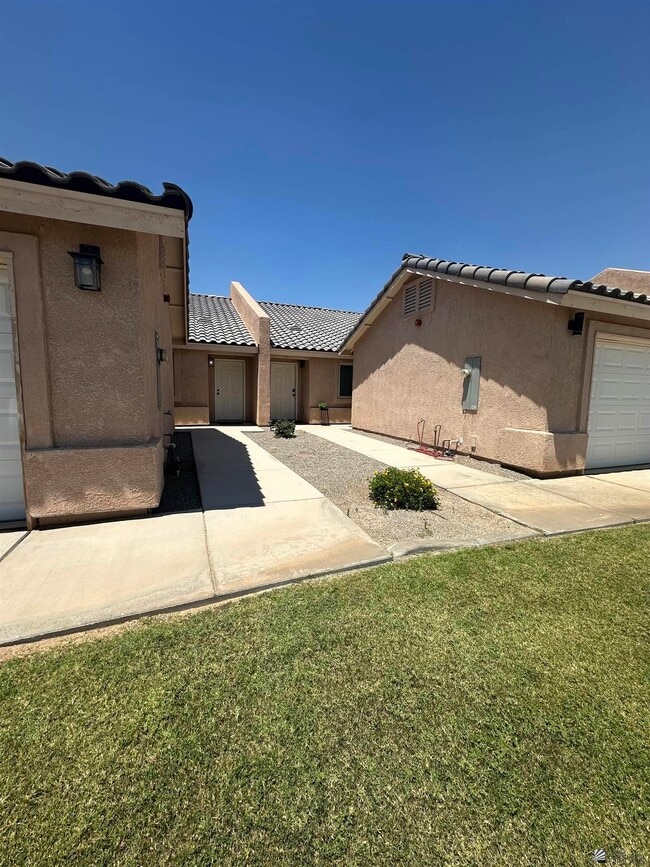 property at 7362 E 37th Pl
