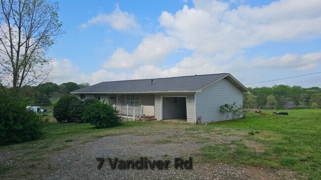 7 Vandiver Rd in Martin, GA - Building Photo - Building Photo
