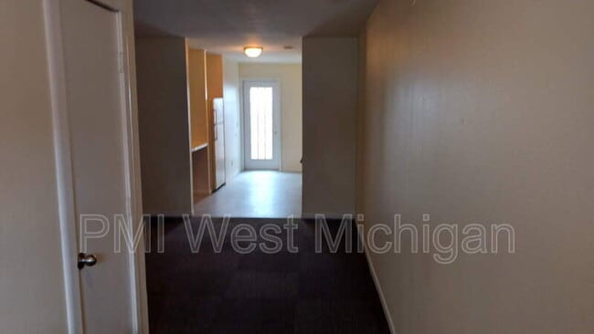 14532 State St in Marne, MI - Building Photo - Building Photo